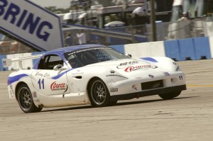 Barry Ellis’ training as a pilot and instructor has contributed to his success as reigning Panoz Racing Series GT champion. Here, in Car 11, he’s about to make his move at Sebring International Raceway for the season’s first race.