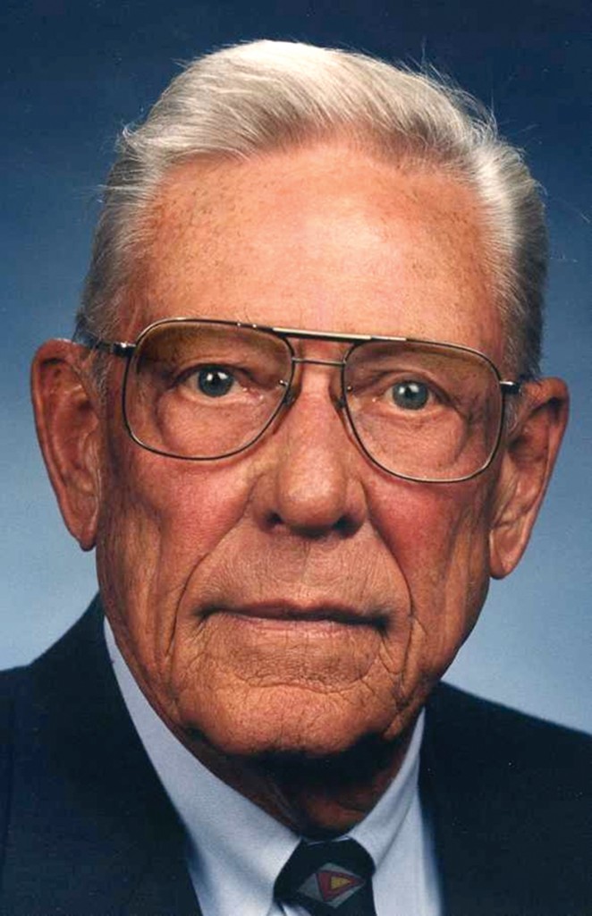 Herb Elliott, Retired Chairman and Cofounder of Elliott Aviation, Dies