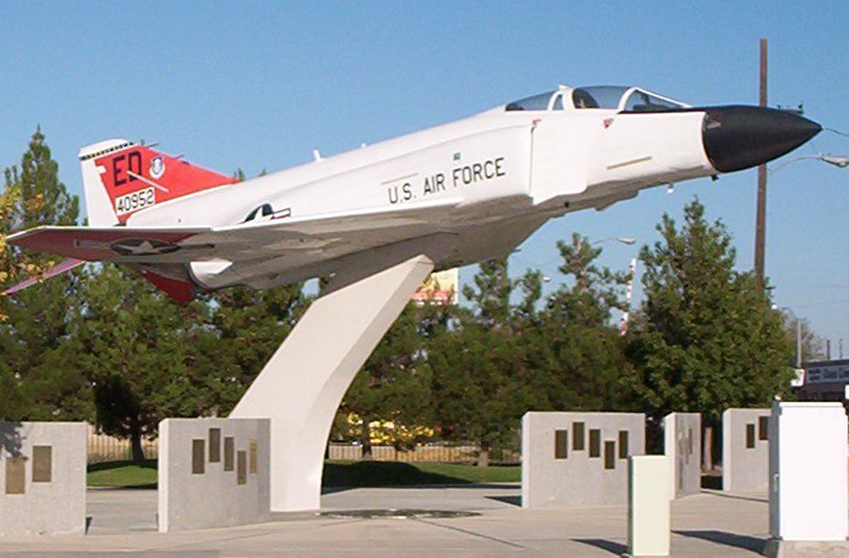 Aerospace Walk of Honor Recognizes Five Distinguished Aviators