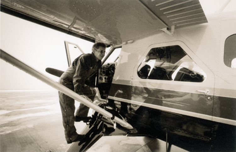Harrison Ford: Promoting Aviation through Young Eagles