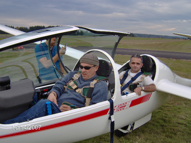 Merger Results in Largest Glider Club West of the Rocky Mountains